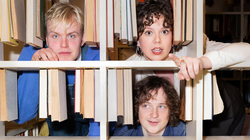 De boom, het nest en het ei 6+