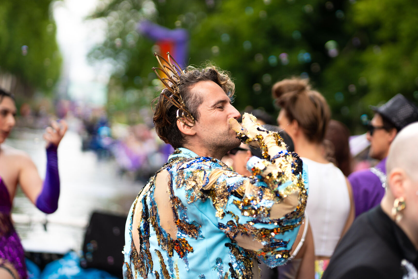 utrecht pride was een theatrale en kleurrijke dag vol liefde