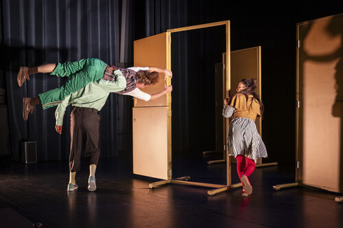 Waar je uitkomt als je weggaat 5+